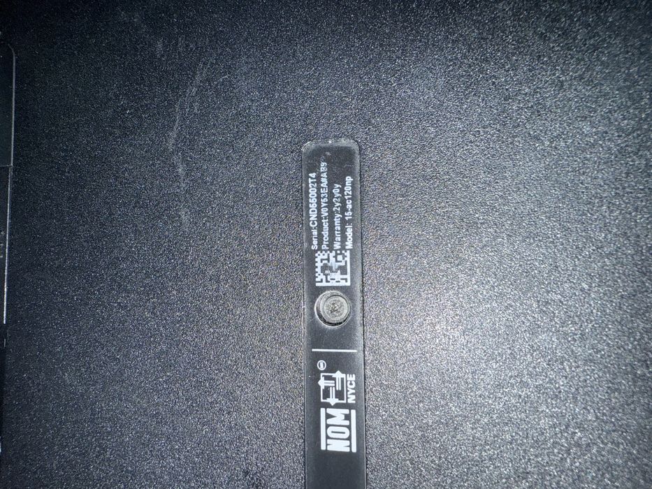 HP Pavilion 15-ac120np – Avariado / Para Peças