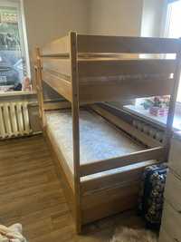 Двоярусне ліжко з ящиками та одним матрацом (вживане)