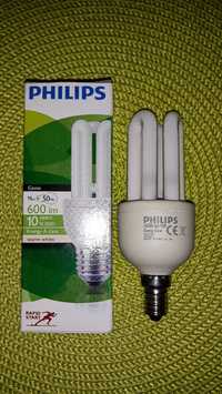 Żarówka energooszczędna Philips E14 mały gwint 11W