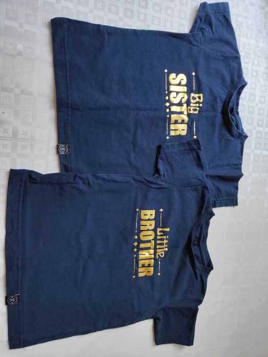 Koszulki dla rodzeństwa rok po roku