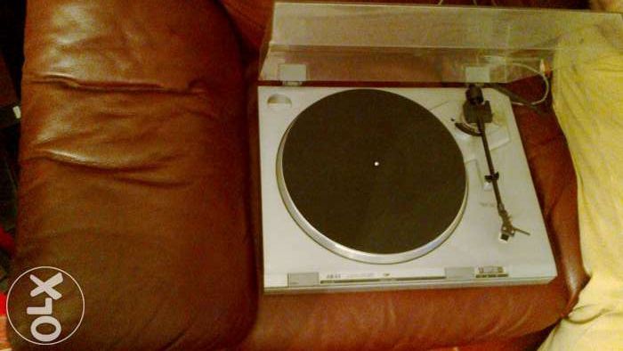 Gira discos akai rs 38 automatico