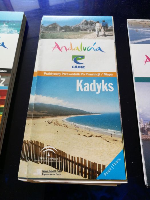 Kadyks-przewodnik i mapy miasta i regionu