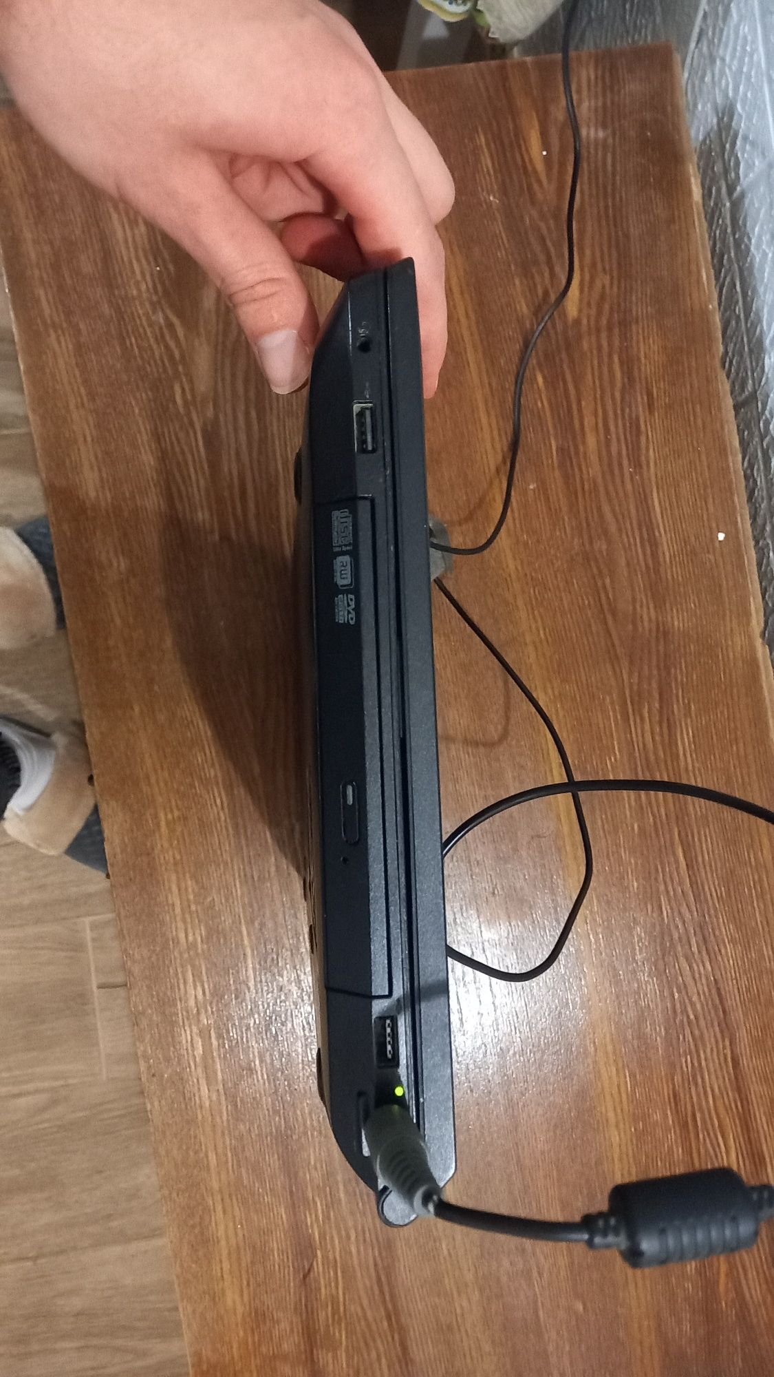 Ноутбук Lenovo B590