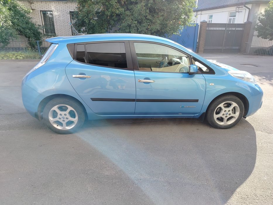 Nissan Leaf 2012