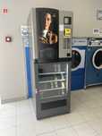 Combinado Bianchi Vending c/terminal Nayax | Bebidas quentes + Snacks