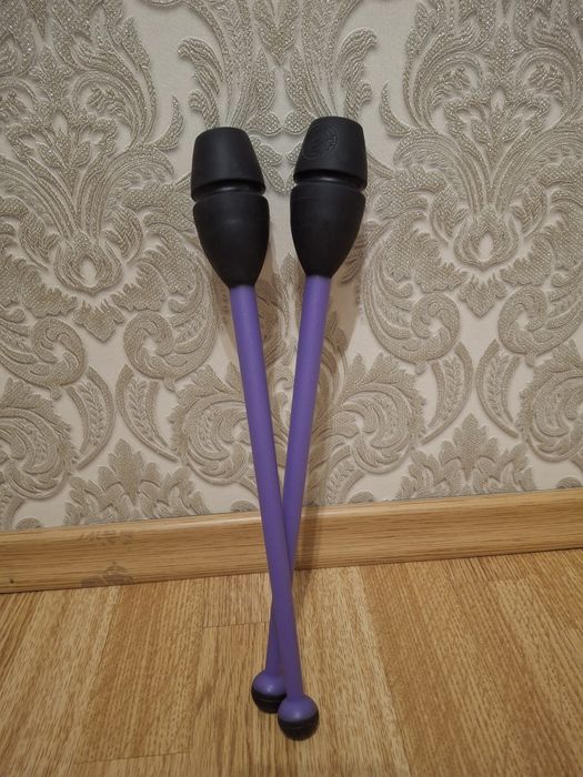 булави для гімнастики