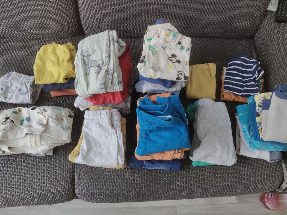 Duża paka ubrań dla chłopca roz 68-74