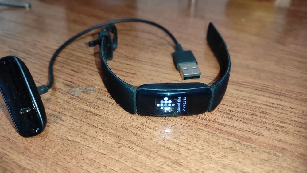 Фитнес - браслет трекер Fitbit Inspire 2 Черный