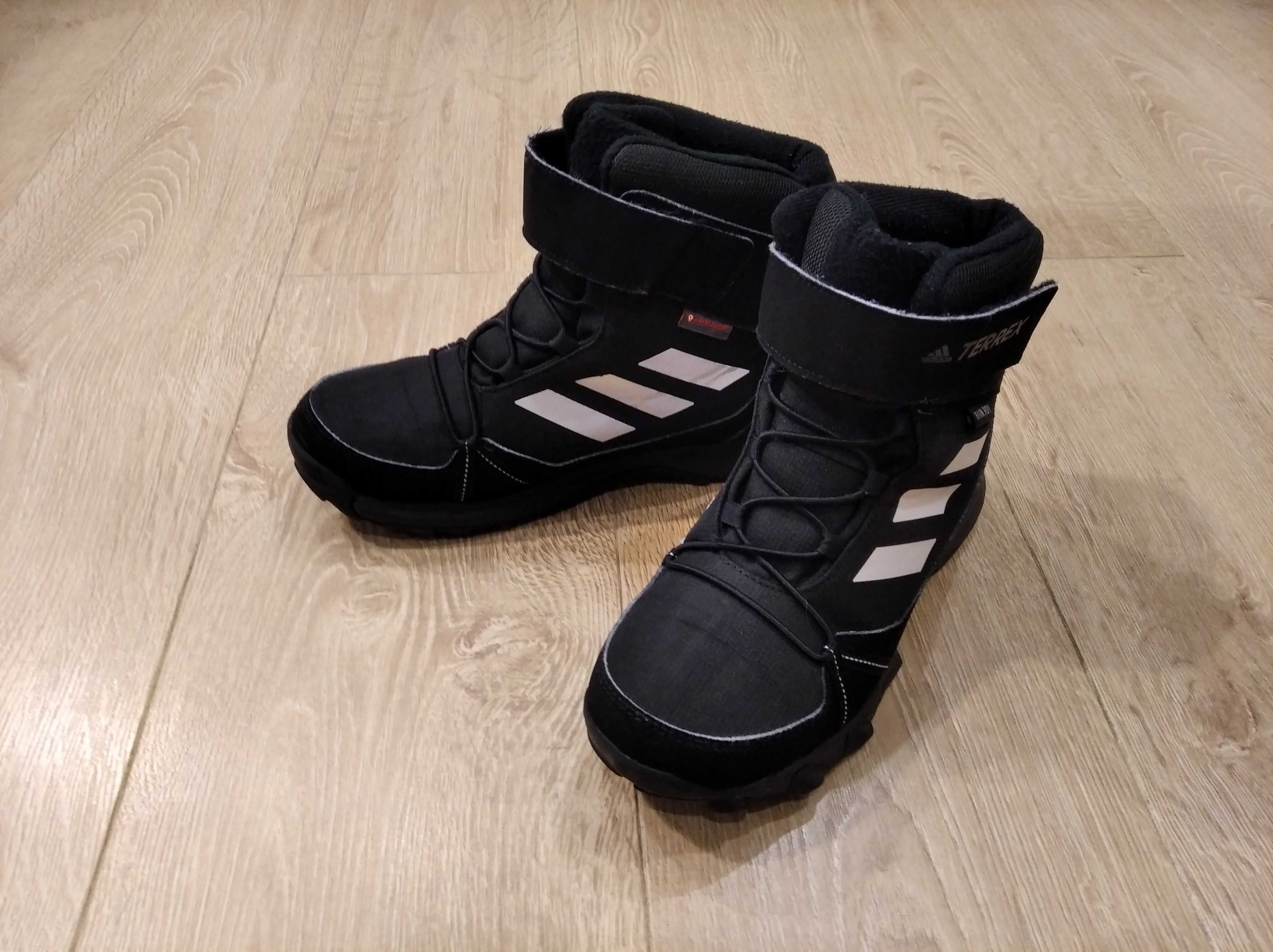 Buty zimowe ocieplane trekkingowe Adidas Terrex Snow r. 36 jak Nowe