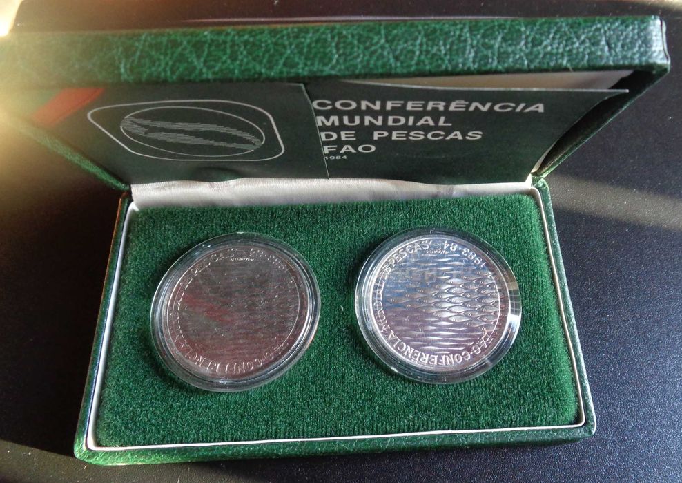 Estojo Proof com 2 moedas FAO-Pescas 1984