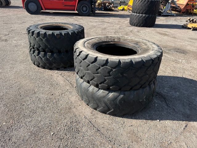 17,5 R 25 opona do ładowarki 4 szt komplet