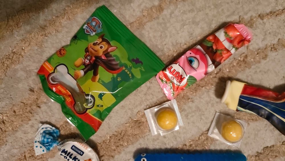 Pudełka z zawartością