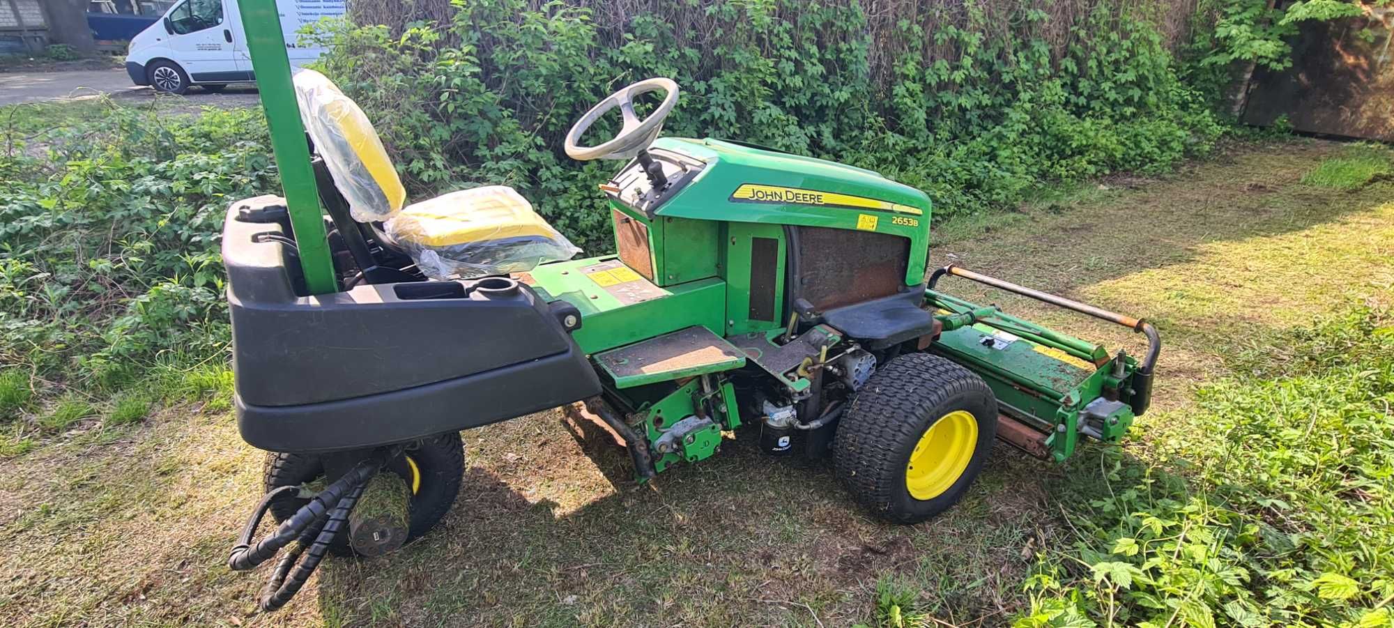 Kosiarka wrzecionowa John Deere 2653B