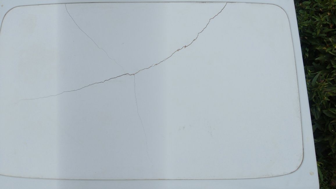 Продам пральну машину Indesit IWSB-5105