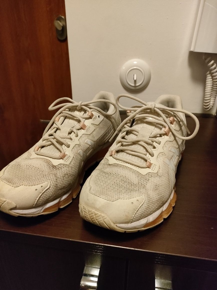 Buty Asics Gel beżowe
