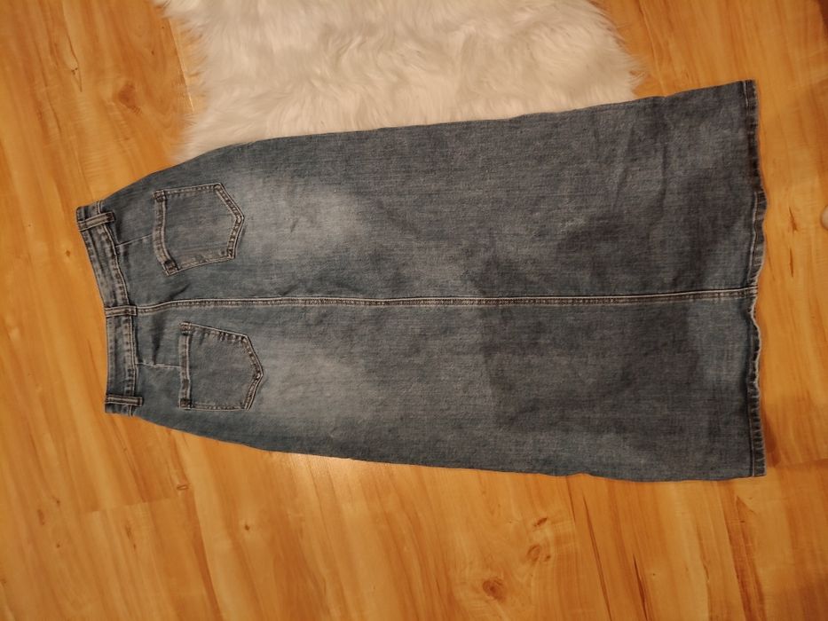 Długa spódnica dżinsowa