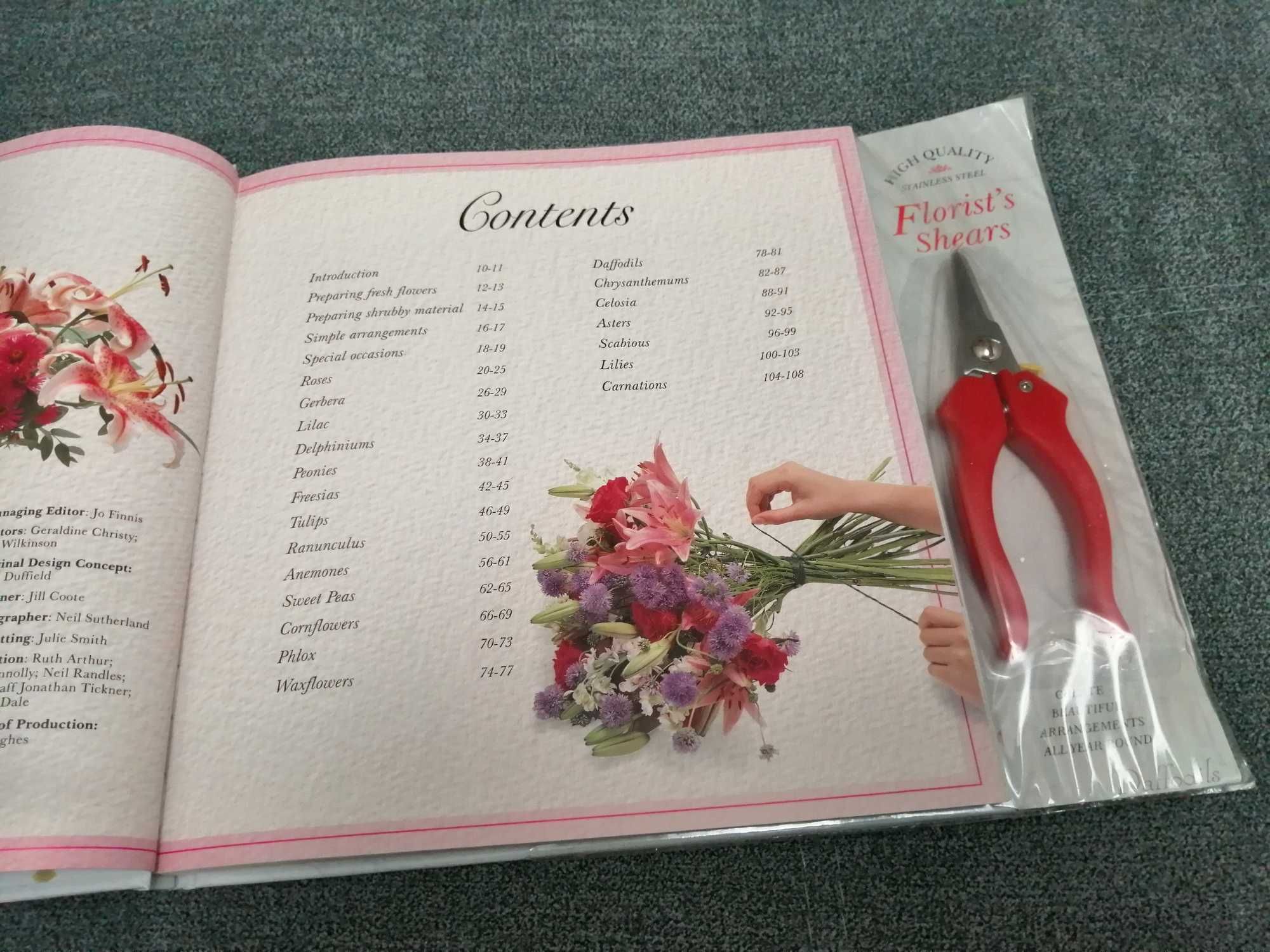 "The Flower Arranger's Handbook"/"Справочник флориста" (eng)