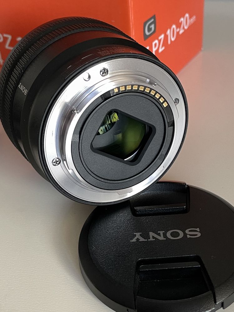 Obiektyw Sony Power Zoom 10-20 /4 PZ do aps-c