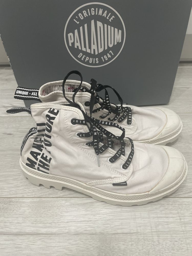 Palladium buty