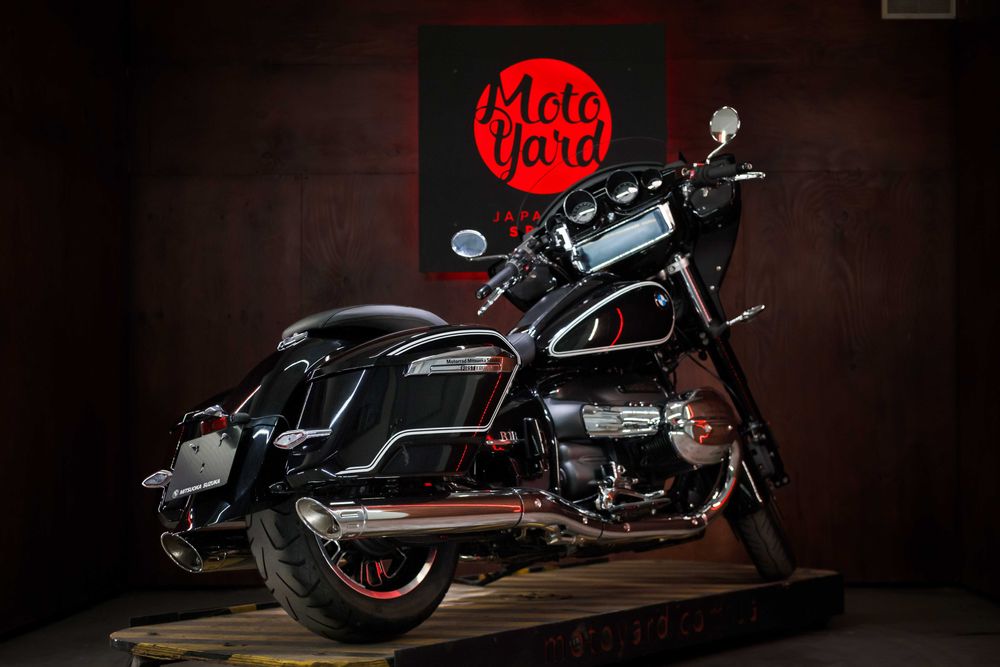 BMW R18 із Японії
