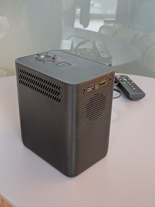 Проектор Hongtop S30 MAX Android Wifi HDMI 2/16 Gb