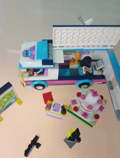 Lego Friends News Van - Carrinha das notícias - Jornalista