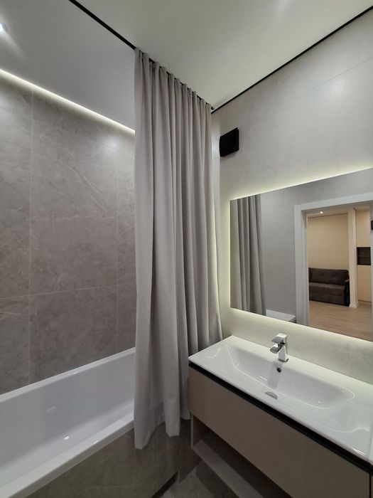 Квартира 55м2, ЖК Ювілейний, Микитинці, Маланюка вул., 58