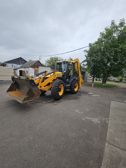 Послуги екскаватора навантажувача JCB 4CX