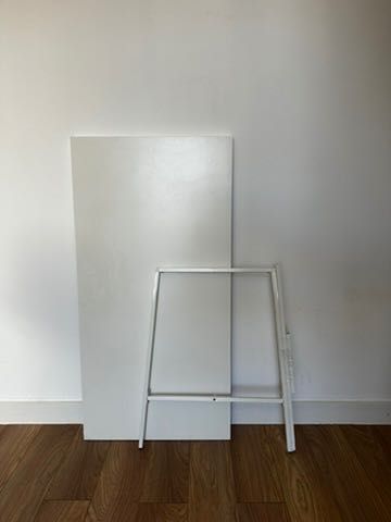 Secretária com arrumação – IKEA LAGKAPTEN/ALEX com cavalete LERBERG