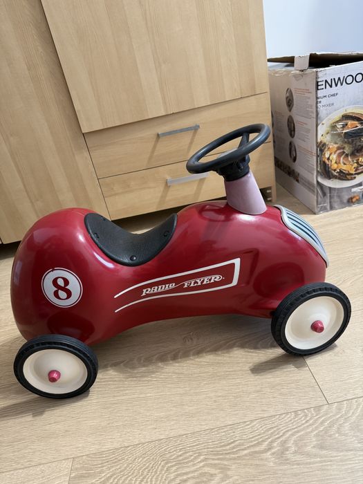 Samochod metalowy radio flyer dla dzieci baghera alternatywa