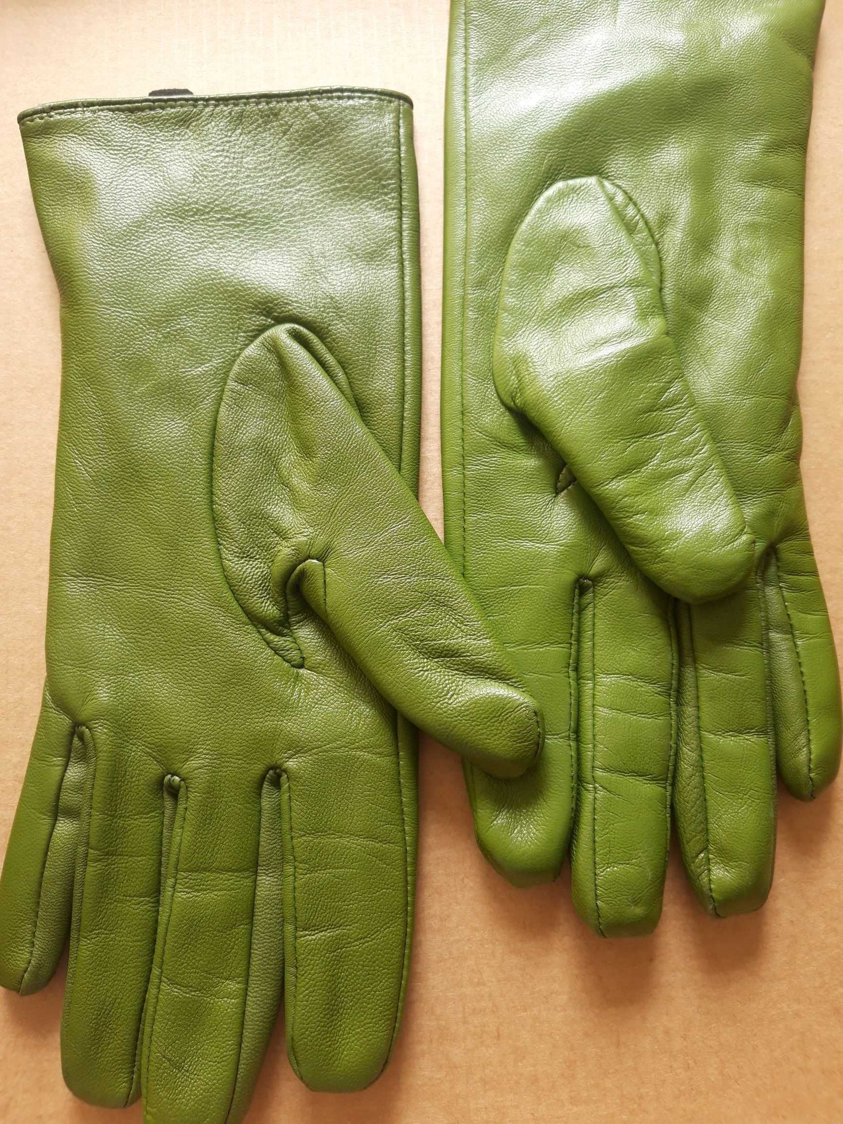 Rękawiczki skórzane w kolorze jasno-zielonym rozmiar M