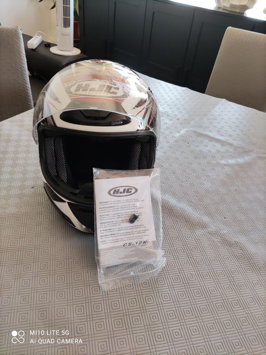 Capacete novo integral HJC