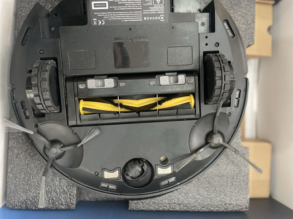Ecovacs deebot ozmo pro T8 AIVI czarny