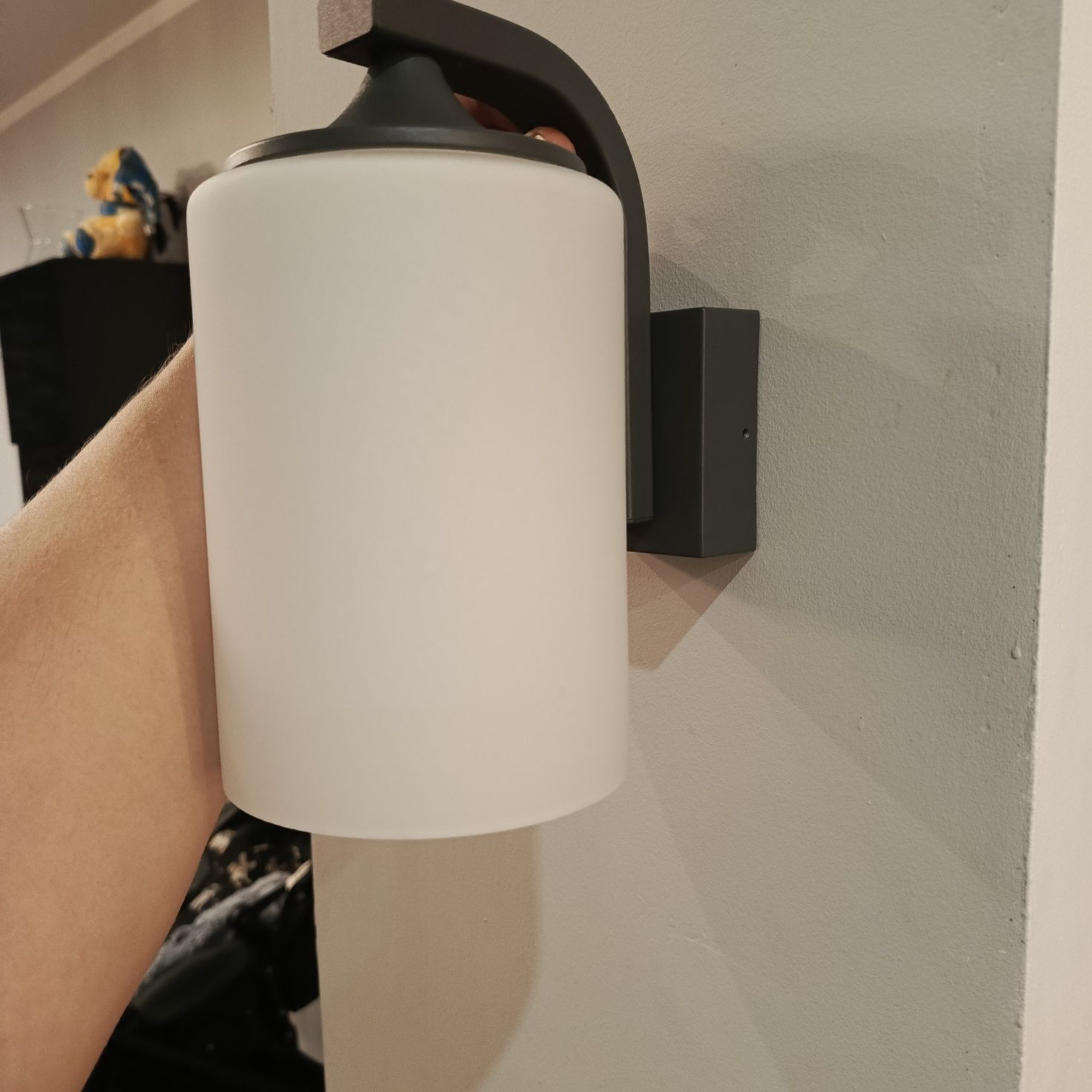 Lampa zewnętrzna kinkiet Nowa.
