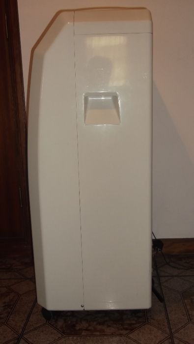 A / C portátil com comando