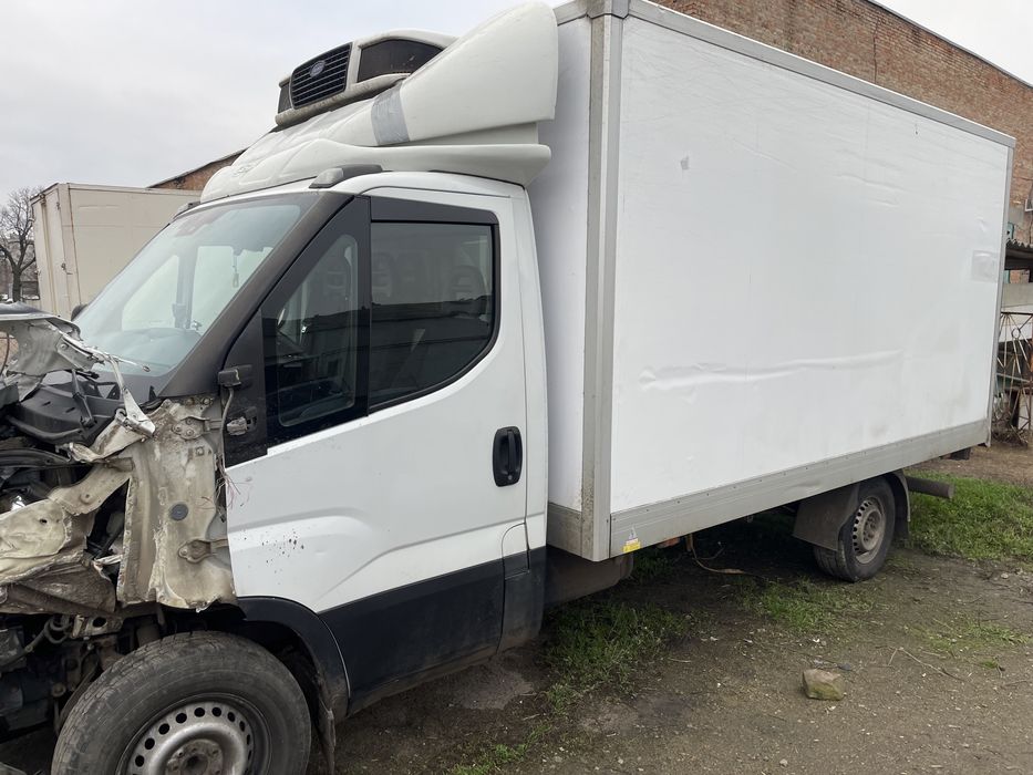 IVECO DAILY 35S16 холодильник гідроборт автомат