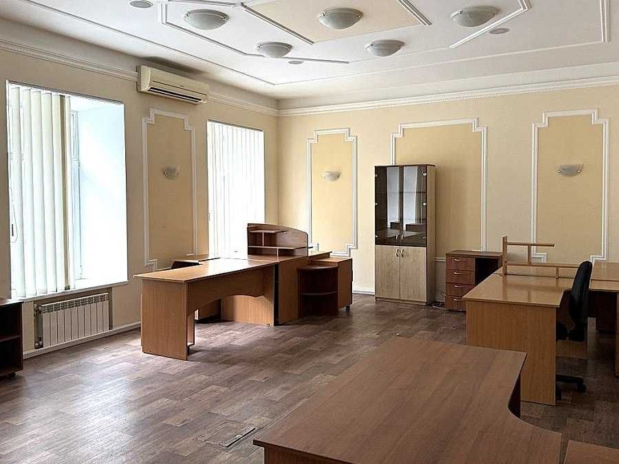 БЕЗ% Оренда офісу 500 м2, вул. Мазепи, метро Арсенальна,