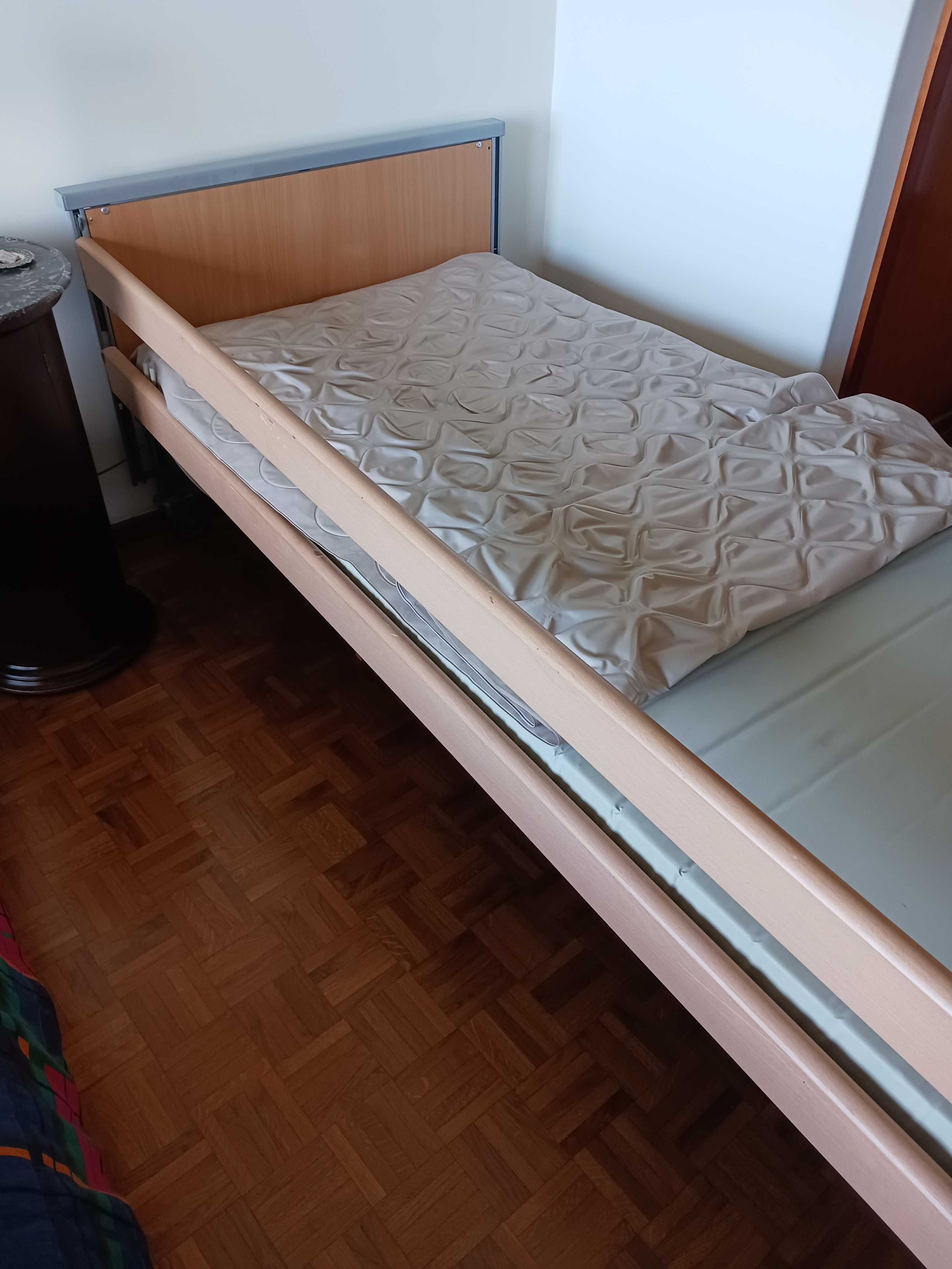 Cama Articulada com colchão anti escaras