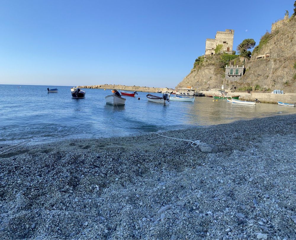 Пентхаус с видом на море в заповеднике Италии, Монтероссо Аль Маре