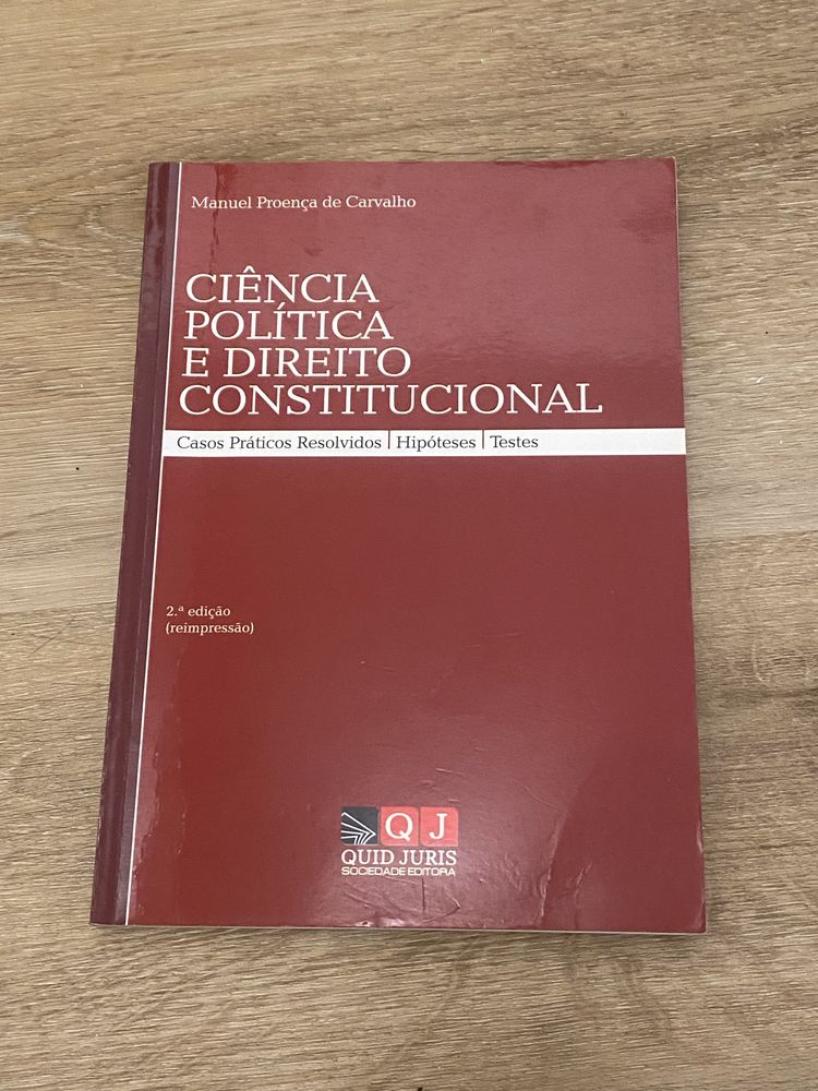 Livro de Direito Constitucional e Ciência Politica - casos práticos