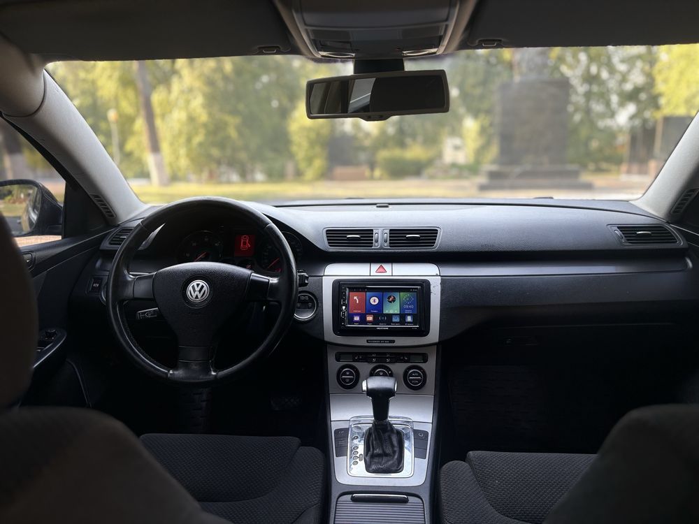 Volkswagen Passat 2.0 автомат