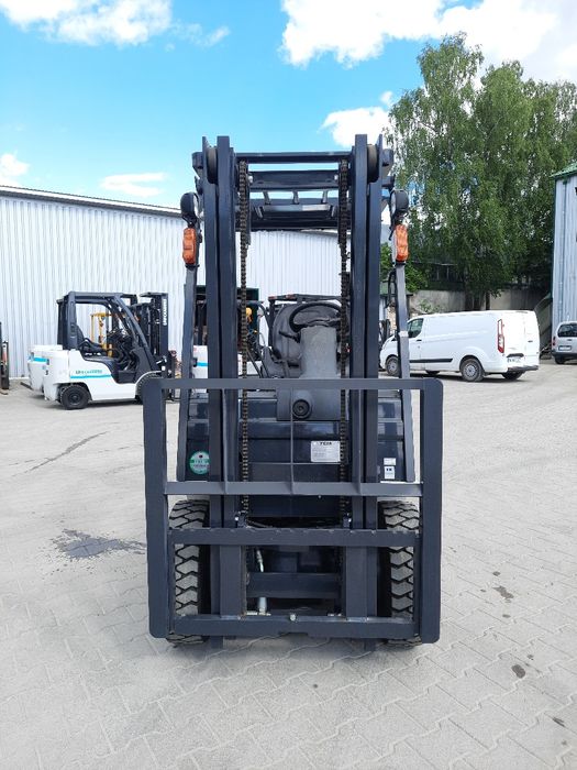 Автонавантажувач, навантажувач, вилочный погрузчик 1,5 тон.