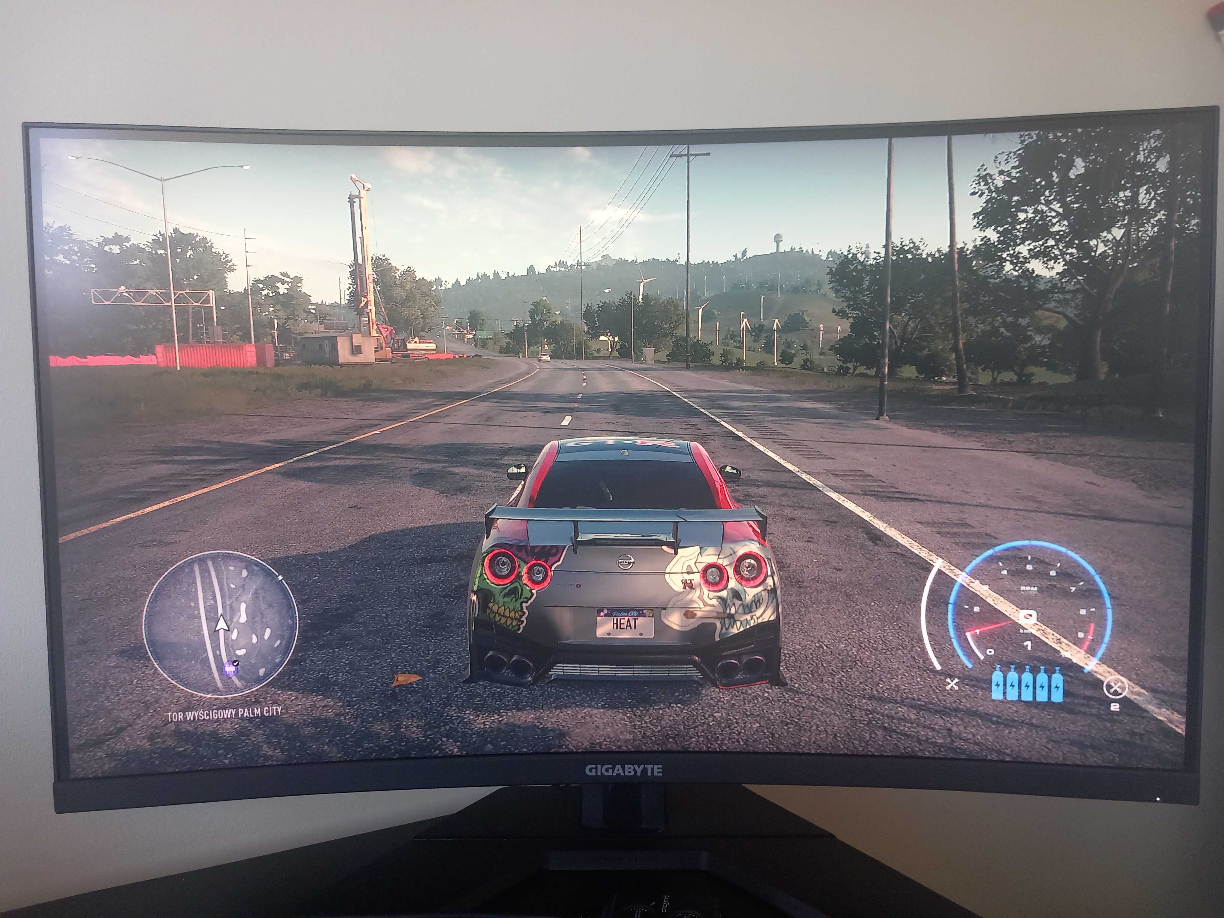 Komputer Gamingowy Ryzen 5 5600X/RX6800XT + Monitor 32' 165hz,