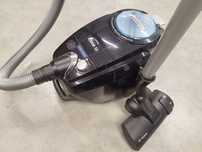 Odkurzacz bosh 700w