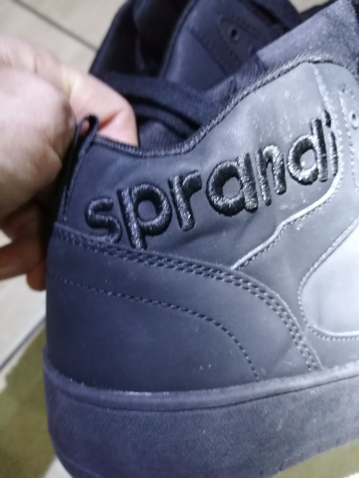 Buty męskie firmy Sprandi.