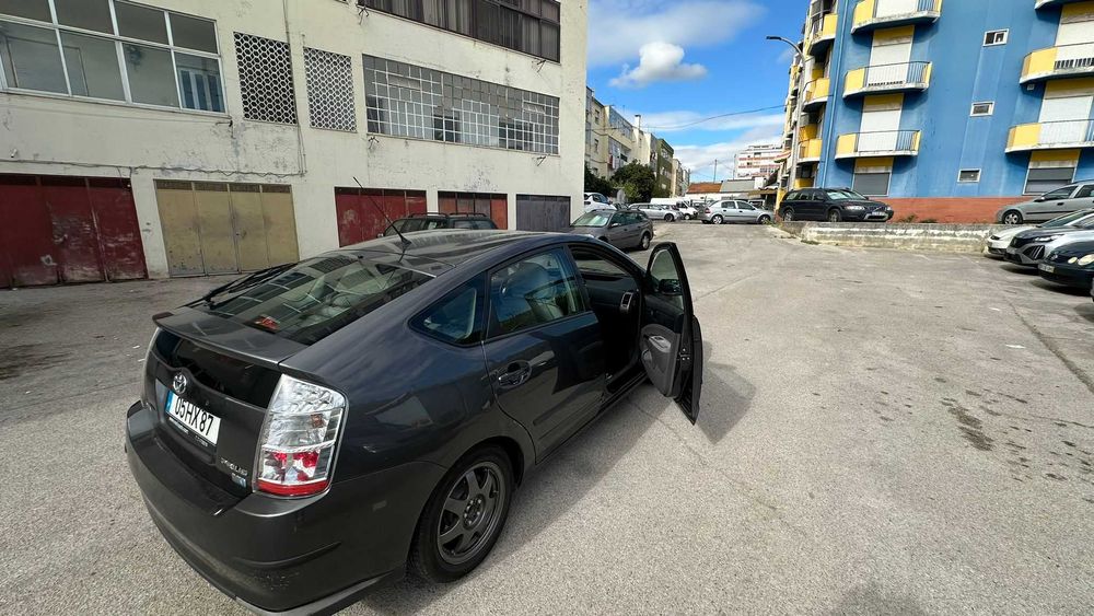 Toyota Prius 1.5 Hybrid 2005 – Excelente estado