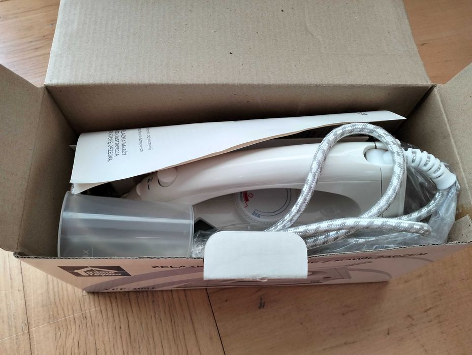 Żelazko Home Leader YPF-2001 - Nowe