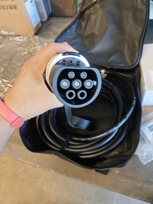 Зарядное Type 2 , 8-16A  5м кабель, блок встроен в пистолет.