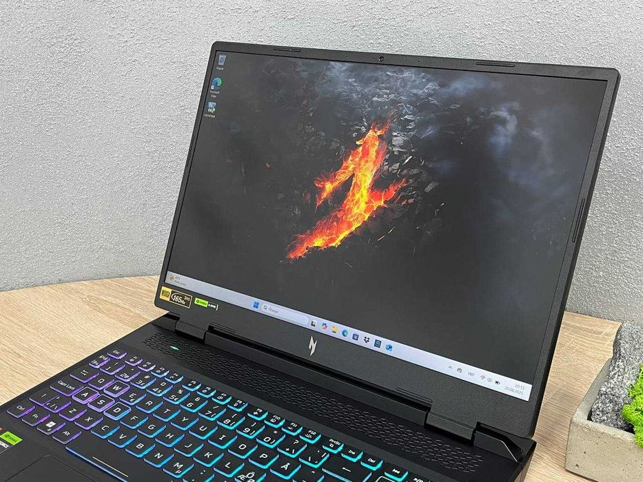 Ігровий Ноутбук Acer Nitro v16” 165Hz/R7-8845HS/RTX4050 6GB/16DDR5/512