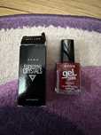 Lakier do paznokci firmy avon